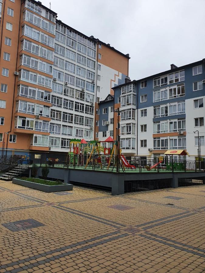 True In The City Center Ivano-Frankivsk Buitenkant foto